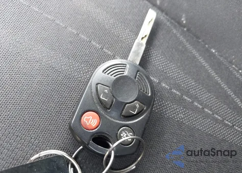 2015 Ford Focus Se z USA, uszkodzony, nr VIN 1FADP3F26FL274162